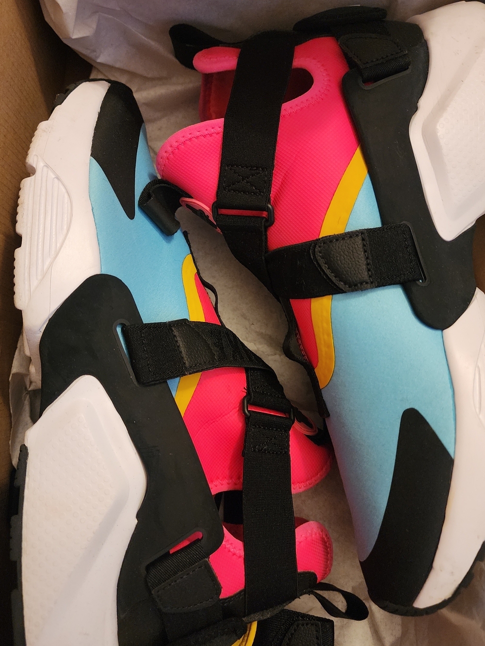 Nike Womena Huarache City Athletic Sneakers - Hot Pink, Sky Blue & Yellow Accent